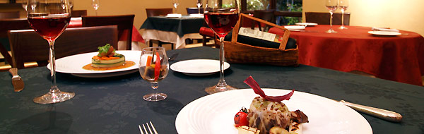 テーブル席イメージ